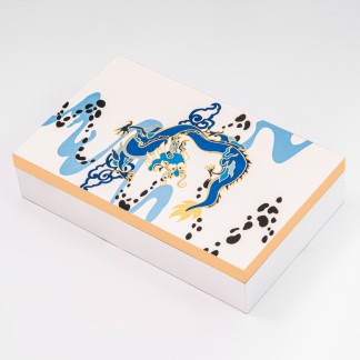 White rectangular lacquer box with blue dragon 31*19cm